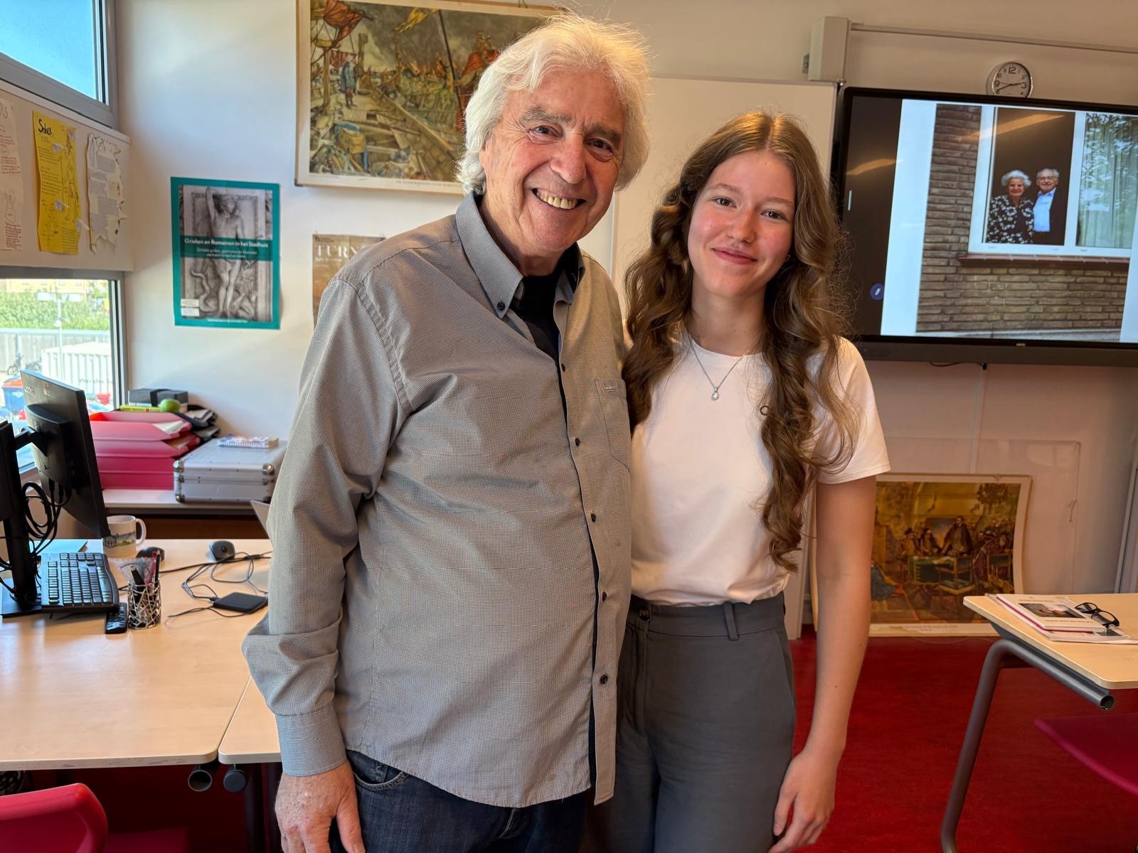 Samuel Goldfinger met Oekrainse leerling